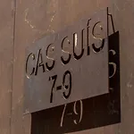 Cas Suis 9